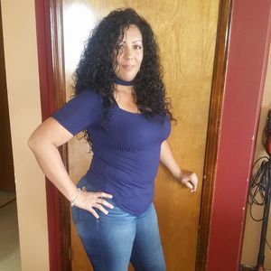 Meet your Posher, Alida